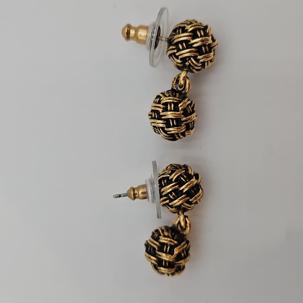 Vintage Elegant Gold and Black Woven Earrings Circles